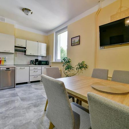 Apartament U Ewy W Kolobrzegu Podczele - 2 Sypialnie 50M2, Wifi I Darmowy Parking! Eksteriør billede