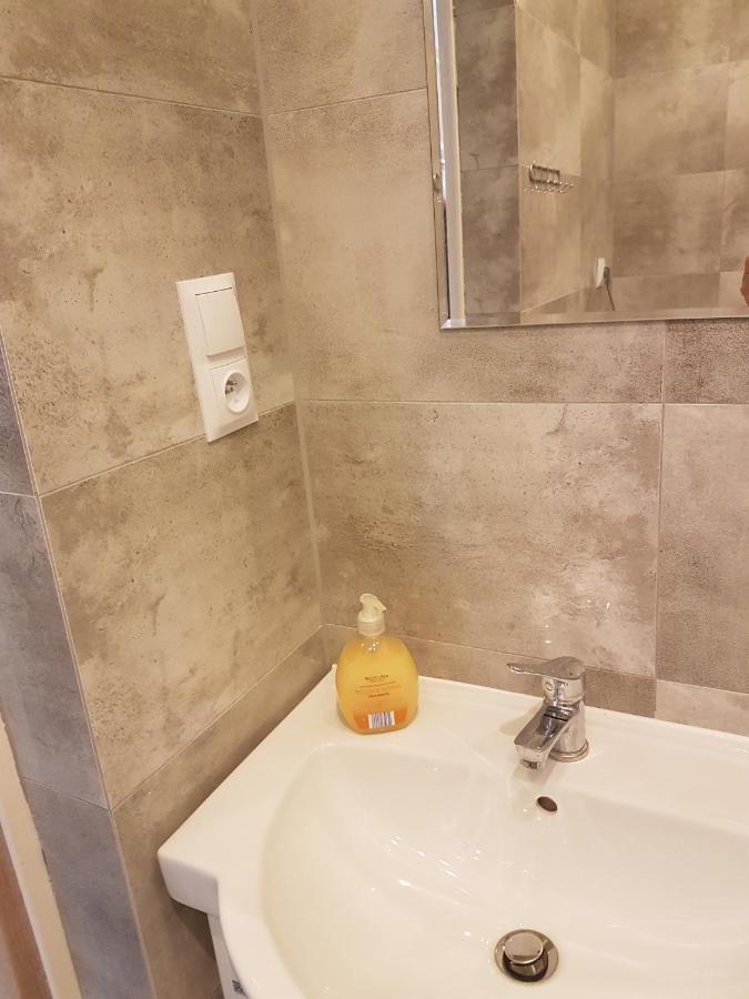 Apartament U Ewy W Kolobrzegu Podczele - 2 Sypialnie 50M2, Wifi I Darmowy Parking! Eksteriør billede